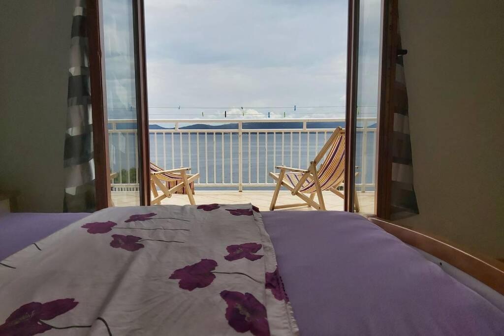 Beautiful Apartment 80 M From The Sea Marusici  Екстериор снимка