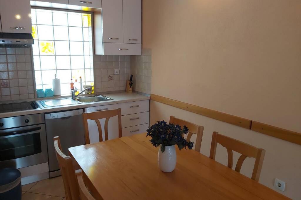 Beautiful Apartment 80 M From The Sea Marusici  Екстериор снимка